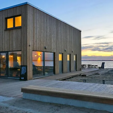 Amazing In Lembruch-duemmer With Sauna * Lembruch